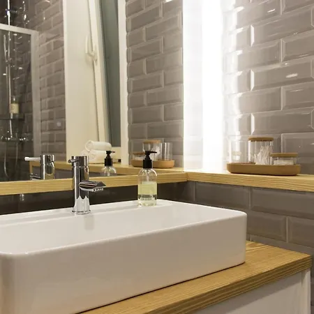Cozy Flat With Sunny Terrace - Destino